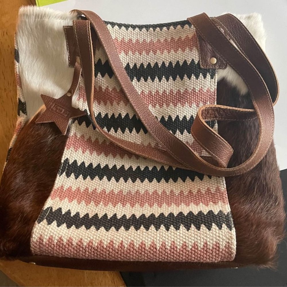 Myra Bag